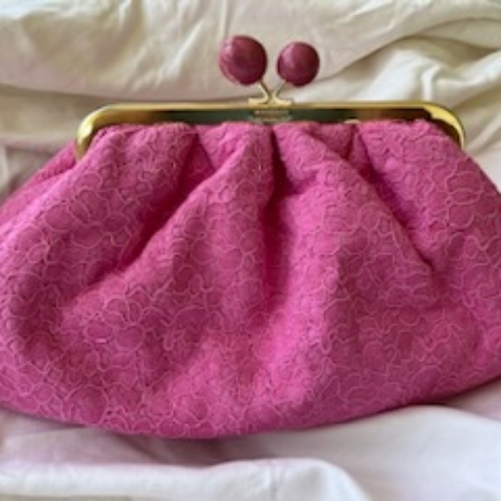 HOMMAGE À LA FRANCE PASTICCINO BAG IN LACE